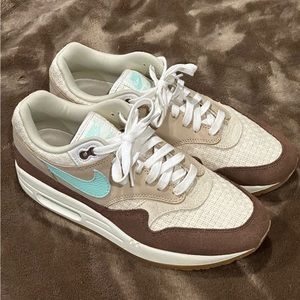 Nike Air Max 1 Premium 2